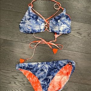REVERSIBLE blue and orange Lucky brand swimsuit